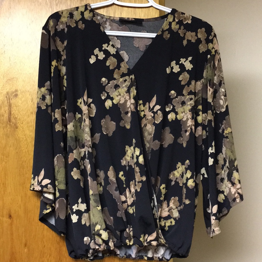 Lauren Helena Blouse • 1X 🌸💕